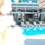 Tirana Hotel *