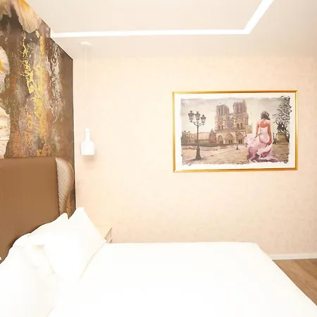 Hotel Tirana Radhimë