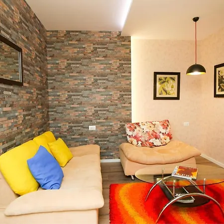 Hotel Tirana *