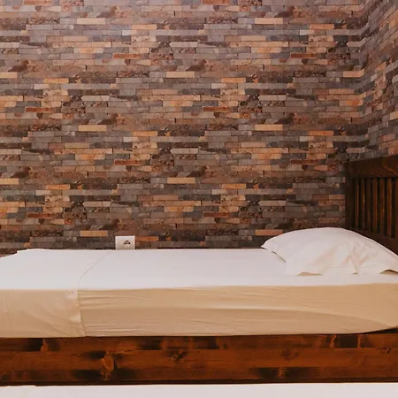 Hotel Tirana Radhimë