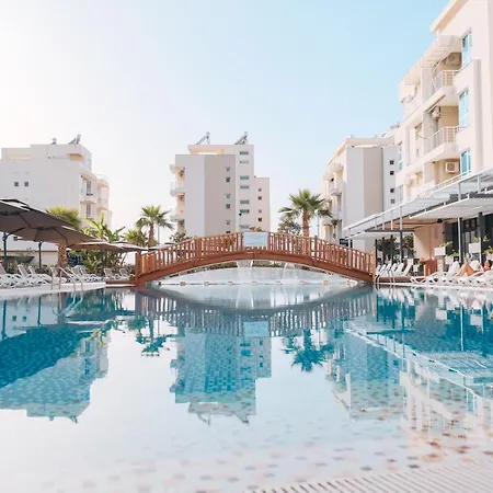 Hotel Tirana *
